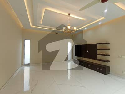 لیک سٹی میڈوز فیز 1 - بلاک اے لیک سٹی میڈوز فیز 1,لیک سٹی میڈوز,لاہور میں 3 کمروں کا 1 کنال بالائی پورشن 1.2 لاکھ میں کرایہ پر دستیاب ہے۔ لیک سٹی میڈوز فیز 1 - بلاک اے لیک سٹی میڈوز فیز 1,لیک سٹی میڈوز,لاہور میں 3 کمروں کا 1 کنال بالائی پورشن 1.2 لاکھ میں کرایہ پر دستیاب ہے۔