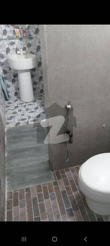 72 yard LS commercial G+2 1 shop + 5 bed