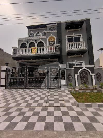 10 Marla Brand New House For Sale