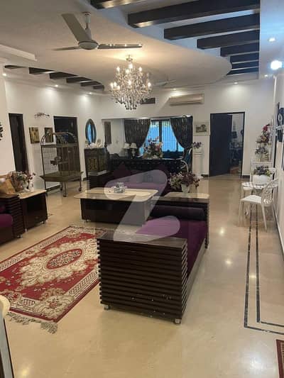 2 KANAL BEAUTIFUL HOUSE FOR SALE 2 KANAL BEAUTIFUL HOUSE FOR SALE