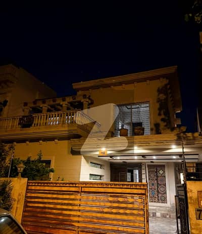 Luxurious 10 Marla Modern Architecture 4 Bed House for Sale in DHA Phase 4 Block JJ Luxurious 10 Marla Modern Architecture 4 Bed House for Sale in DHA Phase 4 Block JJ