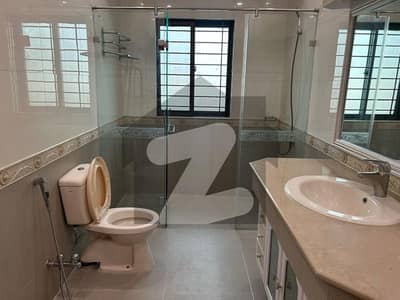 1 kanal full house available for rent in DHA