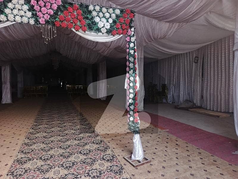 1 Kanal Hall For Warehouse/Showroom/Company Display