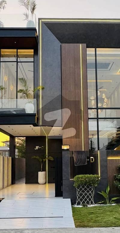 Owner Built 5 Marla Park Face Triple Storey House For Sale Buch Executive Villas Multan