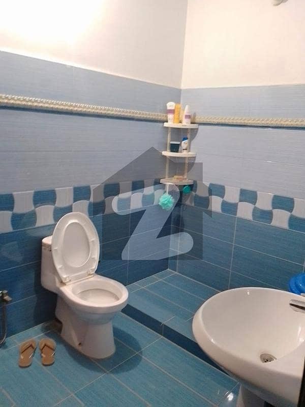 پی ای سی ایچ ایس بلاک 2 پی ای سی ایچ ایس,جمشید ٹاؤن,کراچی میں 12 مرلہ پینٹ ہاؤس 3.8 کروڑ میں برائے فروخت۔ پی ای سی ایچ ایس بلاک 2 پی ای سی ایچ ایس,جمشید ٹاؤن,کراچی میں 12 مرلہ پینٹ ہاؤس 3.8 کروڑ میں برائے فروخت۔