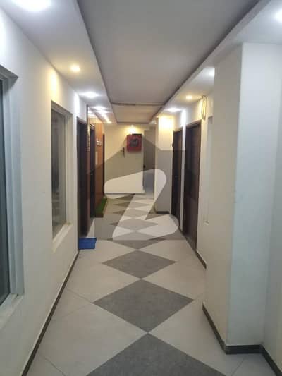 OFFICE FLOOR FOR RENT IN MAIN MUSLIM & BUKHARI COMMERCIAL CORNER LIKE NEW BUILDING.