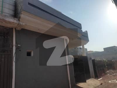 Single Storey House For Sale in Peer Mehar Ali Shah Town