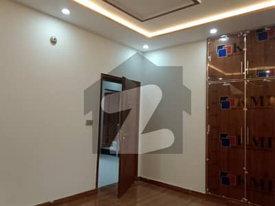 پارک ویو سٹی لاہور میں 4 کمروں کا 5 مرلہ مکان 85.0 ہزار میں کرایہ پر دستیاب ہے۔