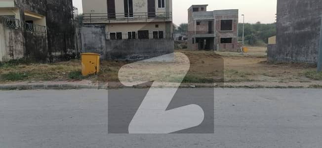 5 MARLA BOULEVARD PLOT FOR SALE IN SECTOR E-3 5 MARLA BOULEVARD PLOT FOR SALE IN SECTOR E-3