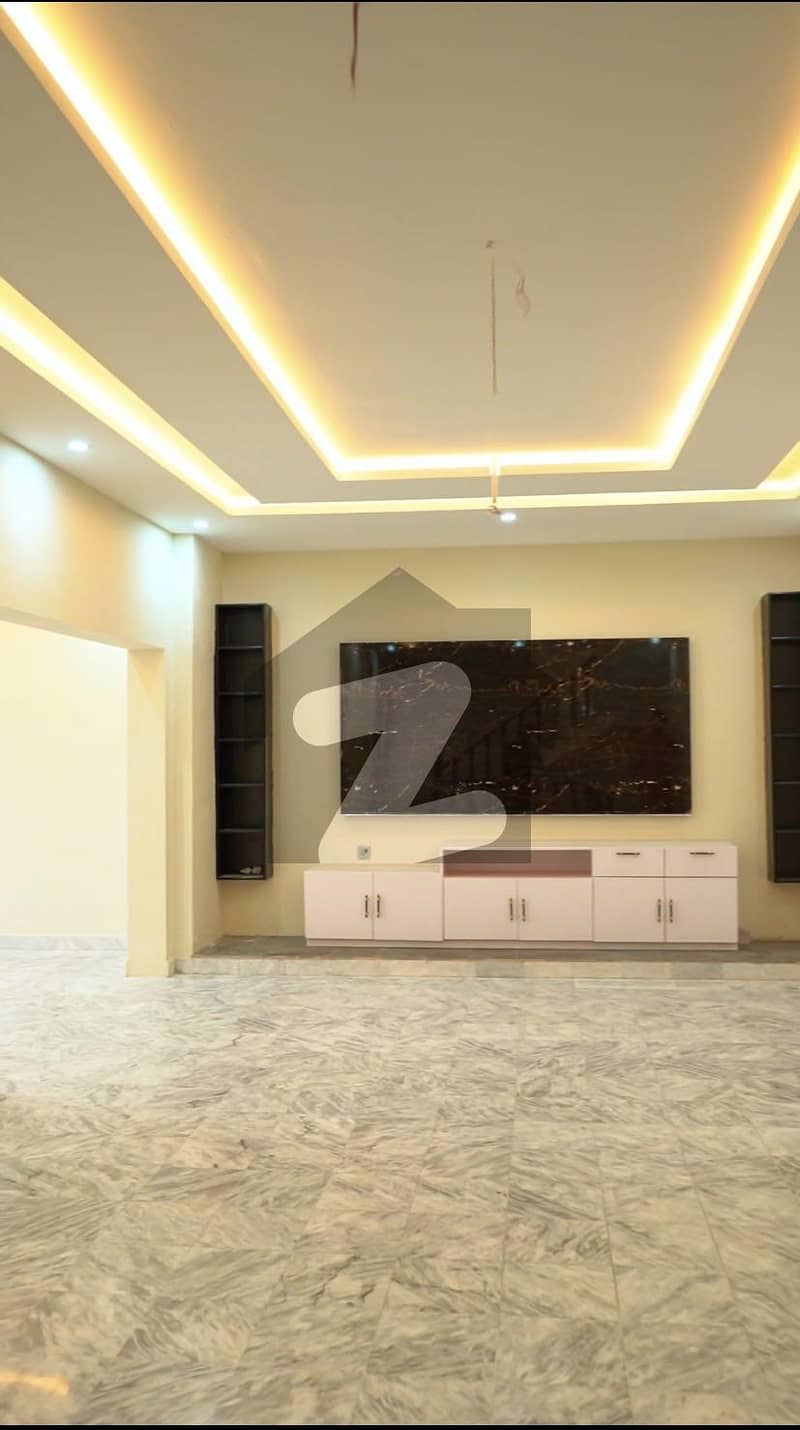 40x80 House for sale D 17