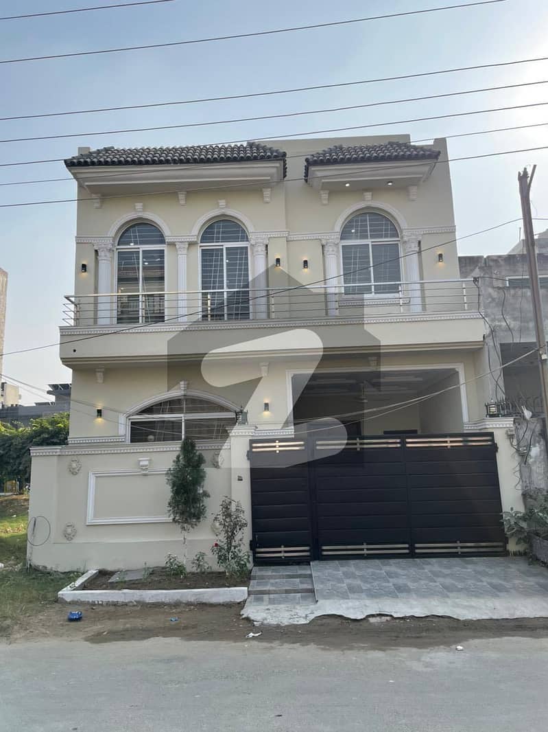 بسم اللہ ہاؤسنگ سکیم جی ٹی روڈ,لاہور میں 3 کمروں کا 5 مرلہ مکان 1.95 کروڑ میں برائے فروخت۔ بسم اللہ ہاؤسنگ سکیم جی ٹی روڈ,لاہور میں 3 کمروں کا 5 مرلہ مکان 1.95 کروڑ میں برائے فروخت۔