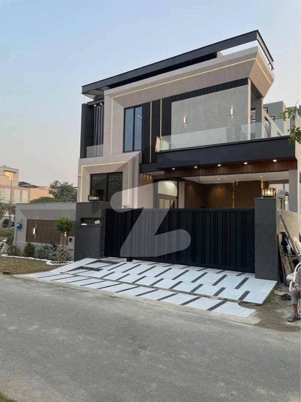 10 Marla House | DHA Prime Location