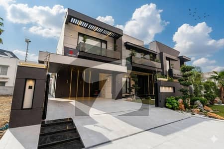 ڈی ایچ اے فیز 6 - بلاک جی فیز 6,ڈیفنس (ڈی ایچ اے),لاہور میں 5 کمروں کا 1 کنال مکان 10.95 کروڑ میں برائے فروخت۔