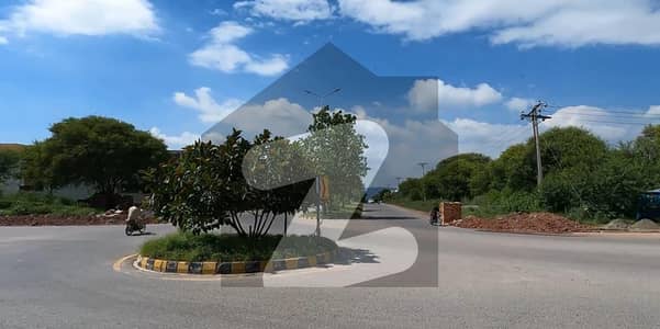 جی ۔ 13/4 جی ۔ 13,اسلام آباد میں 11 مرلہ رہائشی پلاٹ 5.45 کروڑ میں برائے فروخت۔