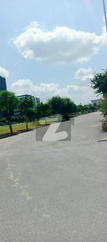 Block E 5 Kanal Fully Developed Plot For Sale