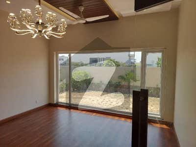 ڈی ایچ اے فیز 7 ڈیفنس (ڈی ایچ اے),لاہور میں 5 کمروں کا 1 کنال مکان 11.65 کروڑ میں برائے فروخت۔