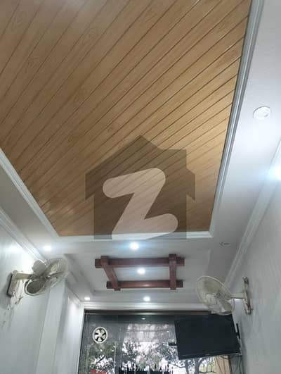 2 Shops for sale with roof