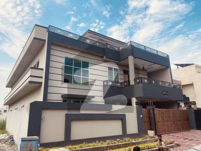 Brand New 1 Kanal House For Sale