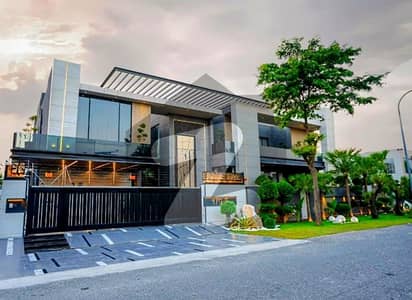 ڈی ایچ اے فیز 7 ڈیفنس (ڈی ایچ اے),لاہور میں 7 کمروں کا 2 کنال مکان 16.85 کروڑ میں برائے فروخت۔