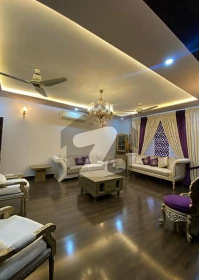 ایف ۔ 10 اسلام آباد میں 5 کمروں کا 1 کنال مکان 6.0 لاکھ میں کرایہ پر دستیاب ہے۔