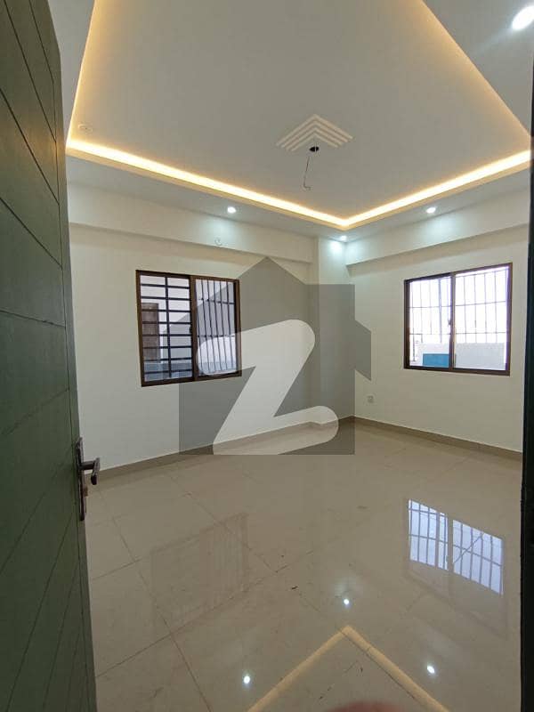 4 Bed DD Flat For Sale In Saima Green Valley