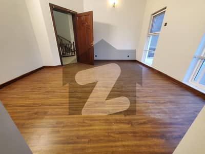 Closed End Street Highly Secured Area With Huge Extra Lawn