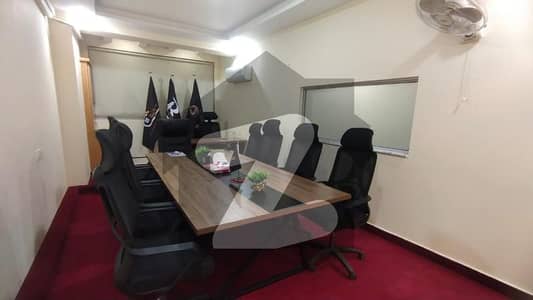 جی ۔ 11 اسلام آباد میں 2 کمروں کا 4 مرلہ دفتر 1.3 لاکھ میں کرایہ پر دستیاب ہے۔