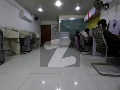 Office Sized 1050 Square Feet In DHA Phase 2