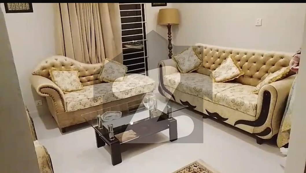 سکیم 33 کراچی میں 2 کمروں کا 5 مرلہ فلیٹ 1.55 کروڑ میں برائے فروخت۔