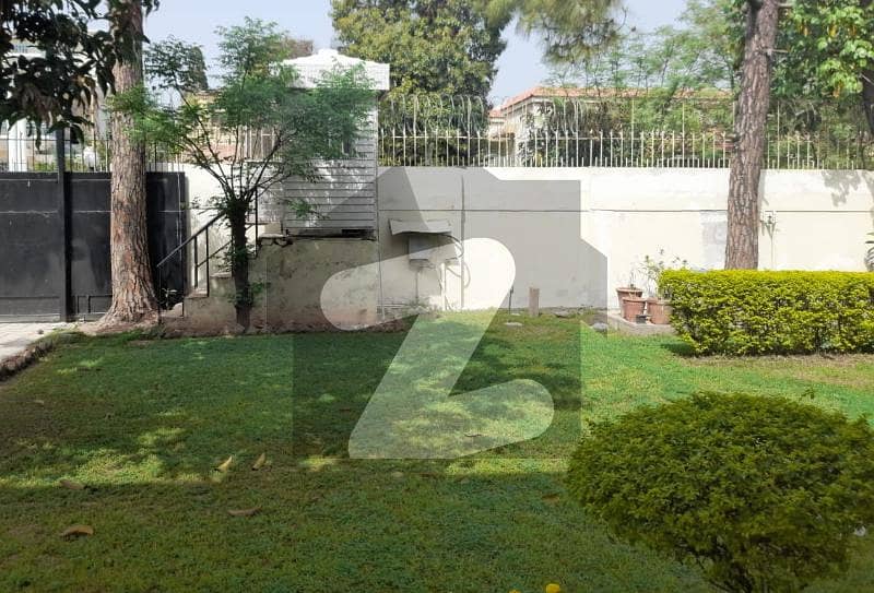 جی ۔ 6 اسلام آباد میں 5 کمروں کا 2 کنال مکان 33.0 کروڑ میں برائے فروخت۔ جی ۔ 6 اسلام آباد میں 5 کمروں کا 2 کنال مکان 33.0 کروڑ میں برائے فروخت۔