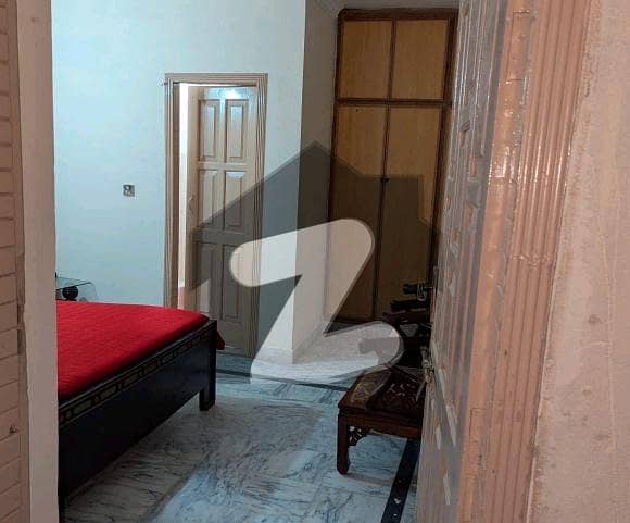 I-8 Furnished Room For Rent I-8 Furnished Room For Rent