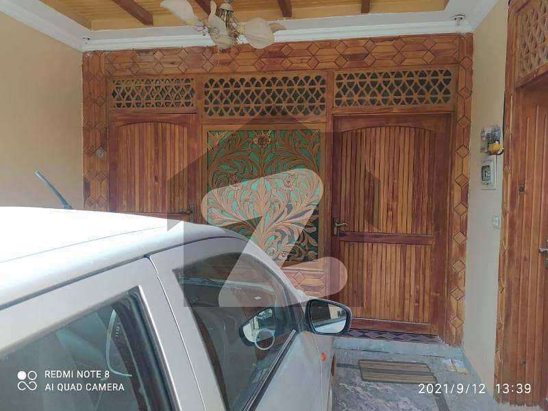 25x40 Uper porstion For Rent in G13