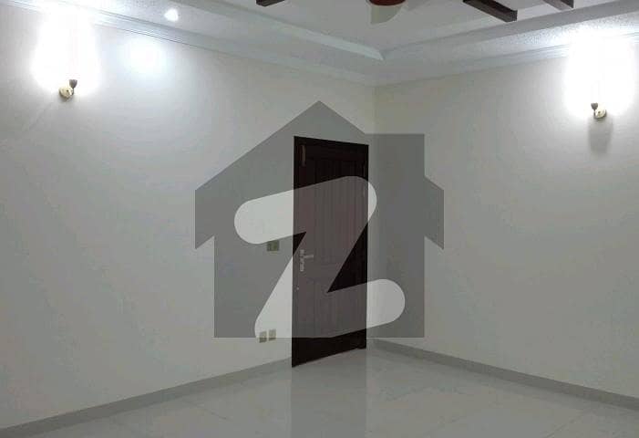 12 Marla Upper Portion For Grabs In I-8 12 Marla Upper Portion For Grabs In I-8