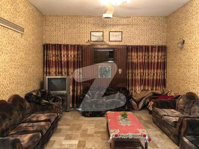 One Kanal Used Modern Design Well Maintained Bungalow For Sale At Prime Location Of DHA Lahore Near To Park Masjid & Commercial Market.