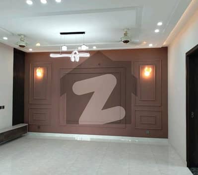 5 Marla House In Bahria Town - Sector D Is Available