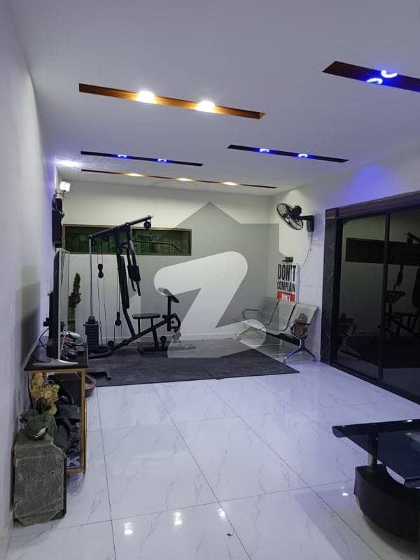 SILENT COMMERCIAL SPACE FOR RENT SILENT COMMERCIAL SPACE FOR RENT