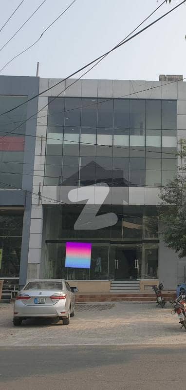 ڈی ایچ اے فیز 4 - ڈبل سی اے بلاک فیز 4,ڈیفنس (ڈی ایچ اے),لاہور میں 6 مرلہ دکان 4.25 لاکھ میں کرایہ پر دستیاب ہے۔ ڈی ایچ اے فیز 4 - ڈبل سی اے بلاک فیز 4,ڈیفنس (ڈی ایچ اے),لاہور میں 6 مرلہ دکان 4.25 لاکھ میں کرایہ پر دستیاب ہے۔