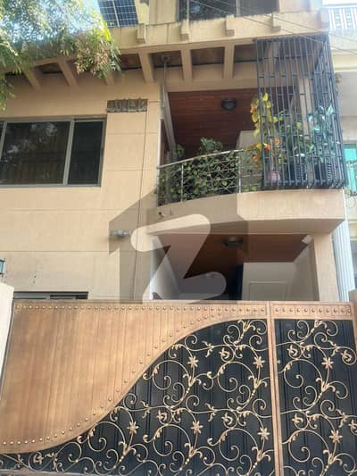 Lower Portion Of 8 Marla For rent In G-6/1