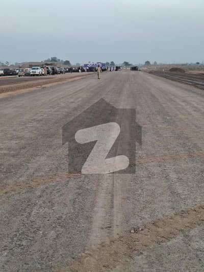 5.33 Marla Commercial with Plot Number Adjacent of Pine Avenue Road & Downtown is for Sale