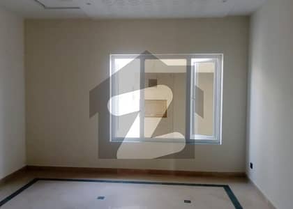 Closed End Street 1 Kanal House Is For SALE