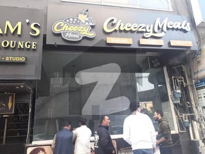 Beautiful ground floor shop available for rent in civic centre bahria town phase 4