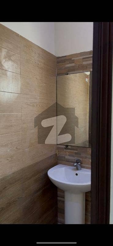 100 yards house for rent available in DHA phase 8