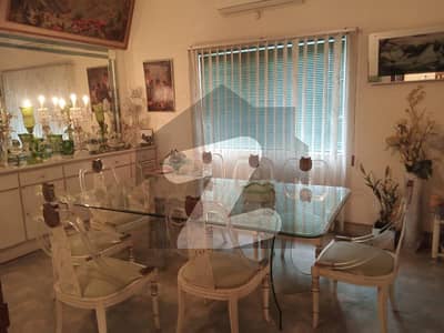 KH-E-MOMIN OLD HOUSE ON PLOT PRICE DHA PHASE 5, KARACHI