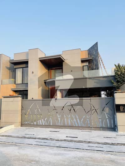 Modern 2 Kanal Luxury House For A Premium Lifestyle