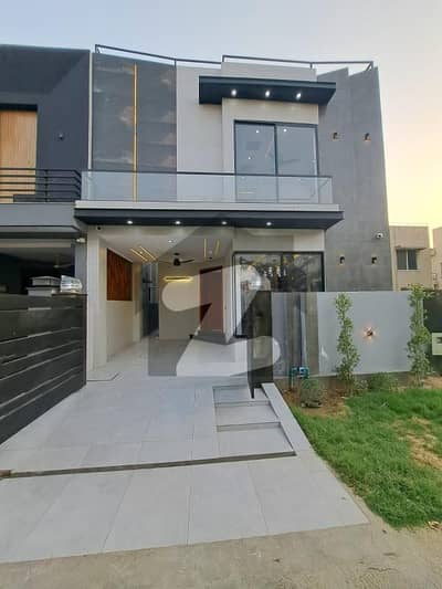 5marla ultra modern design house for sale in dha 9town in very low price