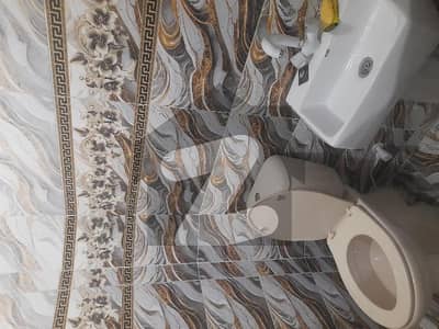 شہباز کمرشل ایریا ڈی ایچ اے فیز 6,ڈی ایچ اے ڈیفینس,کراچی میں 2 کمروں کا 4 مرلہ فلیٹ 50.0 ہزار میں کرایہ پر دستیاب ہے۔