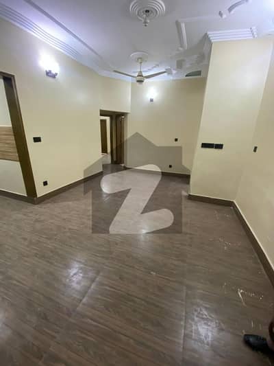 SMALL COMPLEX GROUND FLOOR PORTION FOR SALE