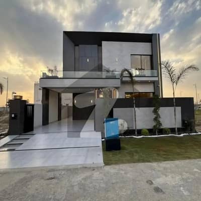 بحریہ ٹاؤن گلمہر بلاک بحریہ ٹاؤن سیکٹر سی,بحریہ ٹاؤن,لاہور میں 5 کمروں کا 10 مرلہ مکان 1.1 لاکھ میں کرایہ پر دستیاب ہے۔