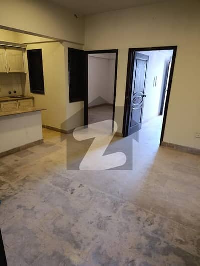 بخاری کمرشل ایریا ڈی ایچ اے فیز 6,ڈی ایچ اے ڈیفینس,کراچی میں 3 کمروں کا 8 مرلہ فلیٹ 2.8 کروڑ میں برائے فروخت۔ بخاری کمرشل ایریا ڈی ایچ اے فیز 6,ڈی ایچ اے ڈیفینس,کراچی میں 3 کمروں کا 8 مرلہ فلیٹ 2.8 کروڑ میں برائے فروخت۔