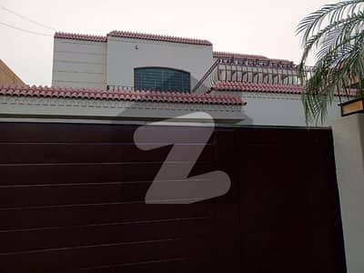 ڈی ایچ اے فیز 2 ڈیفنس (ڈی ایچ اے),لاہور میں 3 کمروں کا 1 کنال بالائی پورشن 1.1 لاکھ میں کرایہ پر دستیاب ہے۔